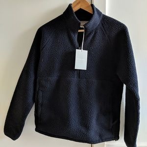 Everlane renew half zip fleece
